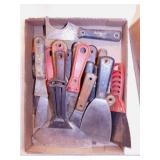 Paint scrapers & putty knives