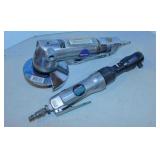 Craftsman 3/8" ratchet wrench - Westward 4" angle