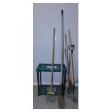 Long handled lawn & garden tools - Storage rack