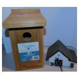 New Audubon cedar bluebird house -