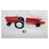 Ertl International utility tractor & manure