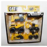 New 2016 CAT Caterpillar Mini Machines toy set in