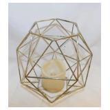 Metal geometric home dï¿½cor: Flameless pillar