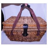 Insulated rattan picnic basket w/ plates, mugs &