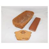 1988 Longaberger Cracker basket w/ brick,