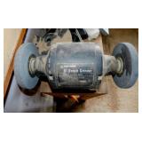 Black & Decker 6" double bench grinder, 1/3 hp w/