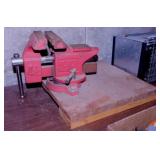 Sears 4 1/2" swivel bench vise