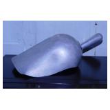 Large aluminum feed scoop - Vintage 10" metal tape