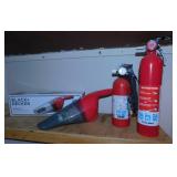 Black & Decker dustbuster hand vacuum in box - 2