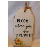 Wood & metal home dï¿½cor signs - 2 lighted