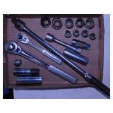 Craftsman 1/2" & 3/8" ratchets - Challenger 1/2"