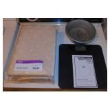 Health-O-Meter digital weight scale w/ manual -