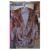 Vintage Kay Dees ladies chocolate rabbit fur