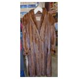 Vintage Saks-Fifth Avenue ladies mocha rabbit fur