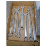 7 large combinations wrenches, 7/8" to 1 1/4"