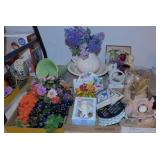 Home dï¿½cor: Mid Century rubber grape clusters -