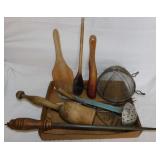 Primitive wooden kitchen utensils - Hand beater -