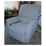 New 2025 La-Z-Boy power lift chair recliner,