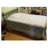 Full size spindle headboard w/ Hollywood bed