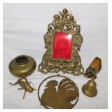 Brass: Picture frame, 13' tall - Trivet - Bowl -