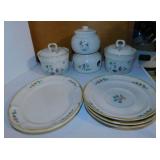 8 pcs. Heartland pattern stoneware: Dinner plates