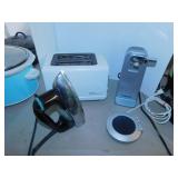 Betty Crocker toaster - Cuisinart can opener - GE