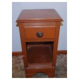 1940's maple night stand bedside table w/ drawer,