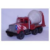Duncan Canada plastic cement mixer toy truck,