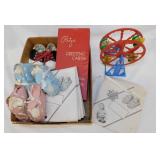 Acme plastic toy ferris wheel, 6.25" tall - Baby