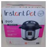 New Instant Pot Duo 7-in-1 digital 6 qt.