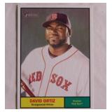 Box of mixed baseball cards: David Ortiz -