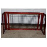 Wood & metal expandable child / pet gate, 21' tall