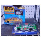 Nascar: m&m's candy dispenser car -