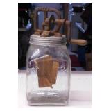 Dazey 4 qt. glass butter churn # 40