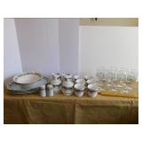 1990 Sango Noel Christmas serving pieces: