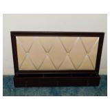 Tufted photo holder wooden wall pocket unit w/