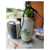 Greenwood 2 gallon garden sprayer - Honeywell