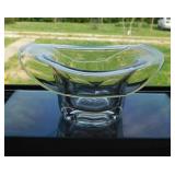 Paneled glass Cowboy hat, 5.5" brim, base chip