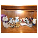 12 plush Boyds Bears