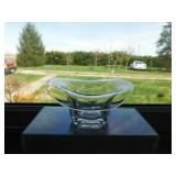 Paneled glass Cowboy hat, 5.5" brim, base chip