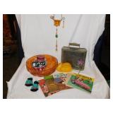 Five 1984 Gremlins 45 rpm vinyl records w/ story