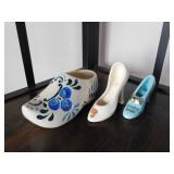 Porcelain Dutch shoe planter, 5.5" long - 2