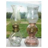 Small glass kerosene lamp w/ chimney, 7.5" tall -