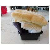 Homz storage tote w/ lid - Sewing fabric