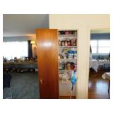 Light bulbs - New Mr. Clean extendable duster -