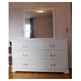 Modern white 6 drawer dresser w/ silver nickle