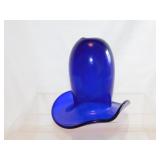 Cobalt glass Texas Cowboy hat, 5" tall