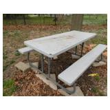 Lifetime folding picnic table, corner chip