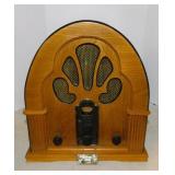 Crosley Cathedral tabletop radio w/ cassette tape