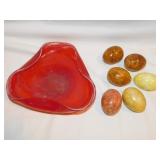 Triangular art glass w/ polished stone eggs, 8"